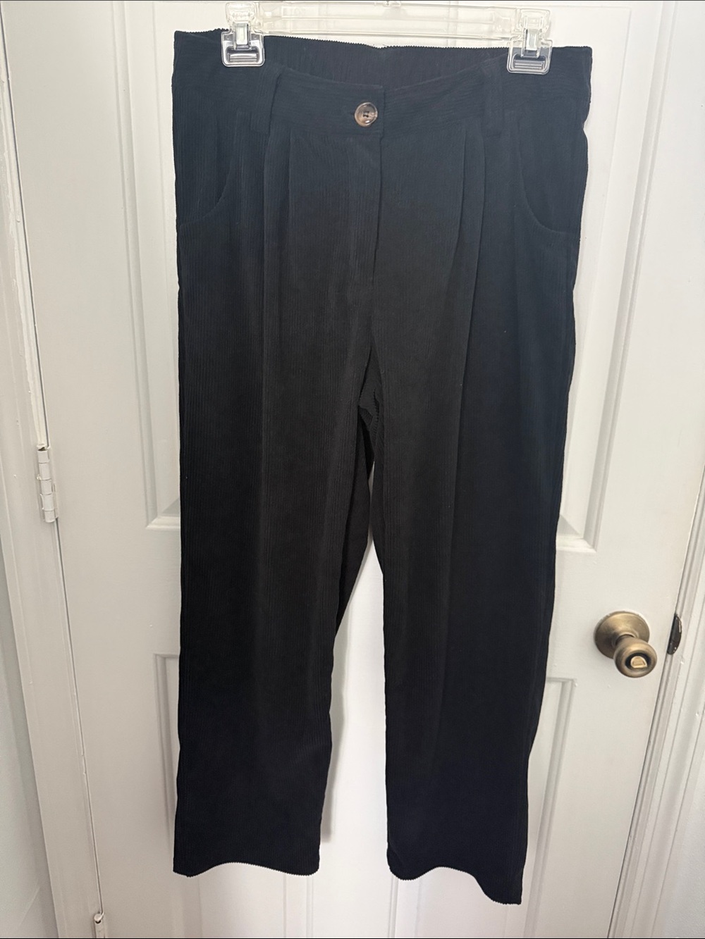 HALARA Black Corduroy Straight-Leg Pants, stretch waist inside pockets